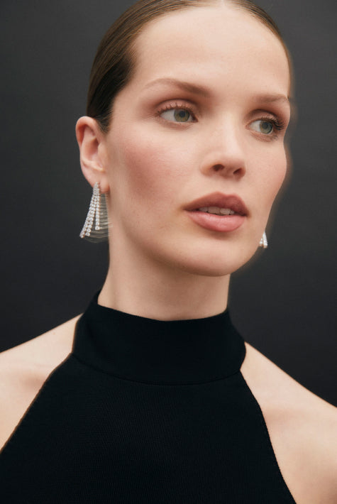 Los pendientes para invitadas de boda más ideales