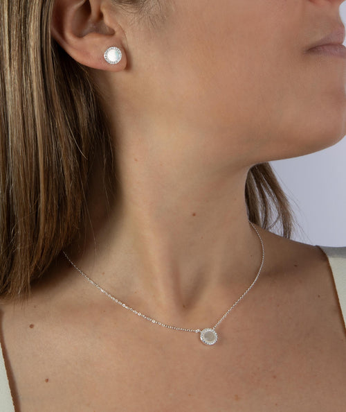 Conjunto collar y pendientes con circonitas y madreperla secundaria