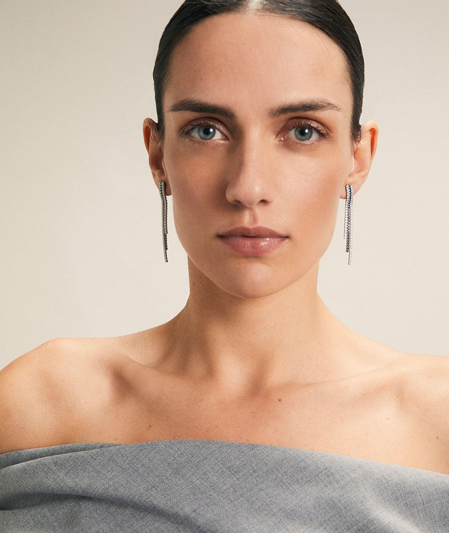 Pendientes Grace colección Signature plata de ley 925 chapado platino tiras circonitas azul