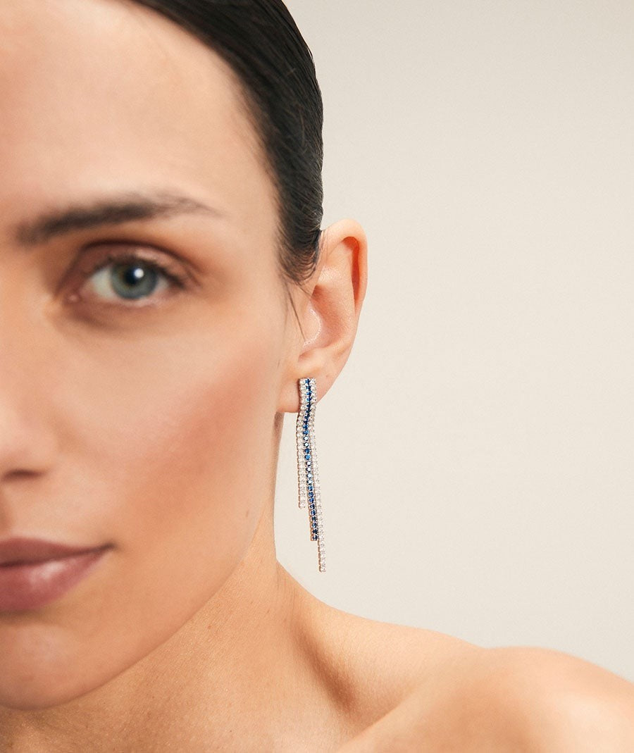 Pendientes Grace colección Signature plata de ley 925 chapado platino tiras circonitas azul