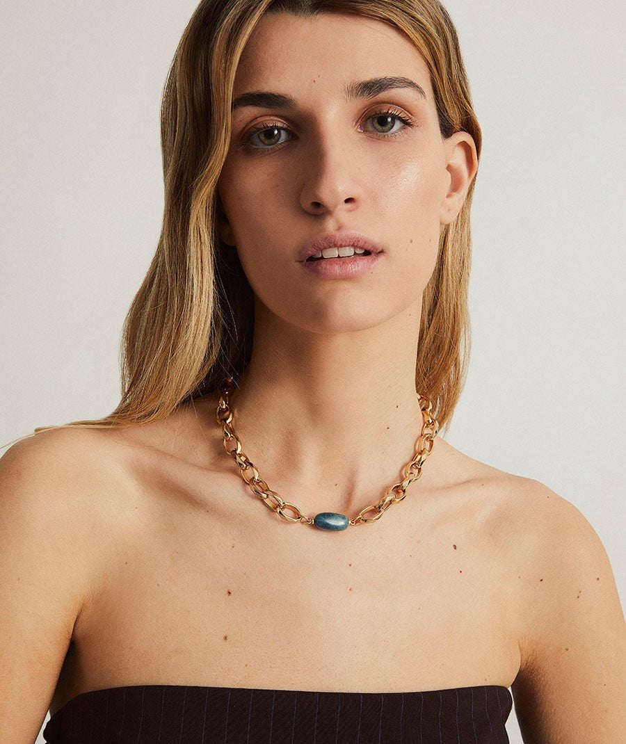 Collar Claire cadena piedra natural azul