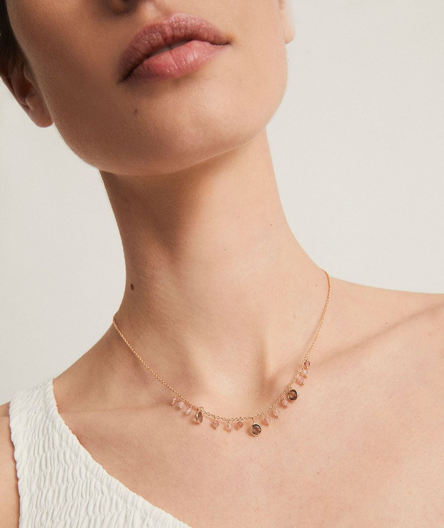 Collar Nahir colección Gaia chapado Oro 18 Kt piedras naturales