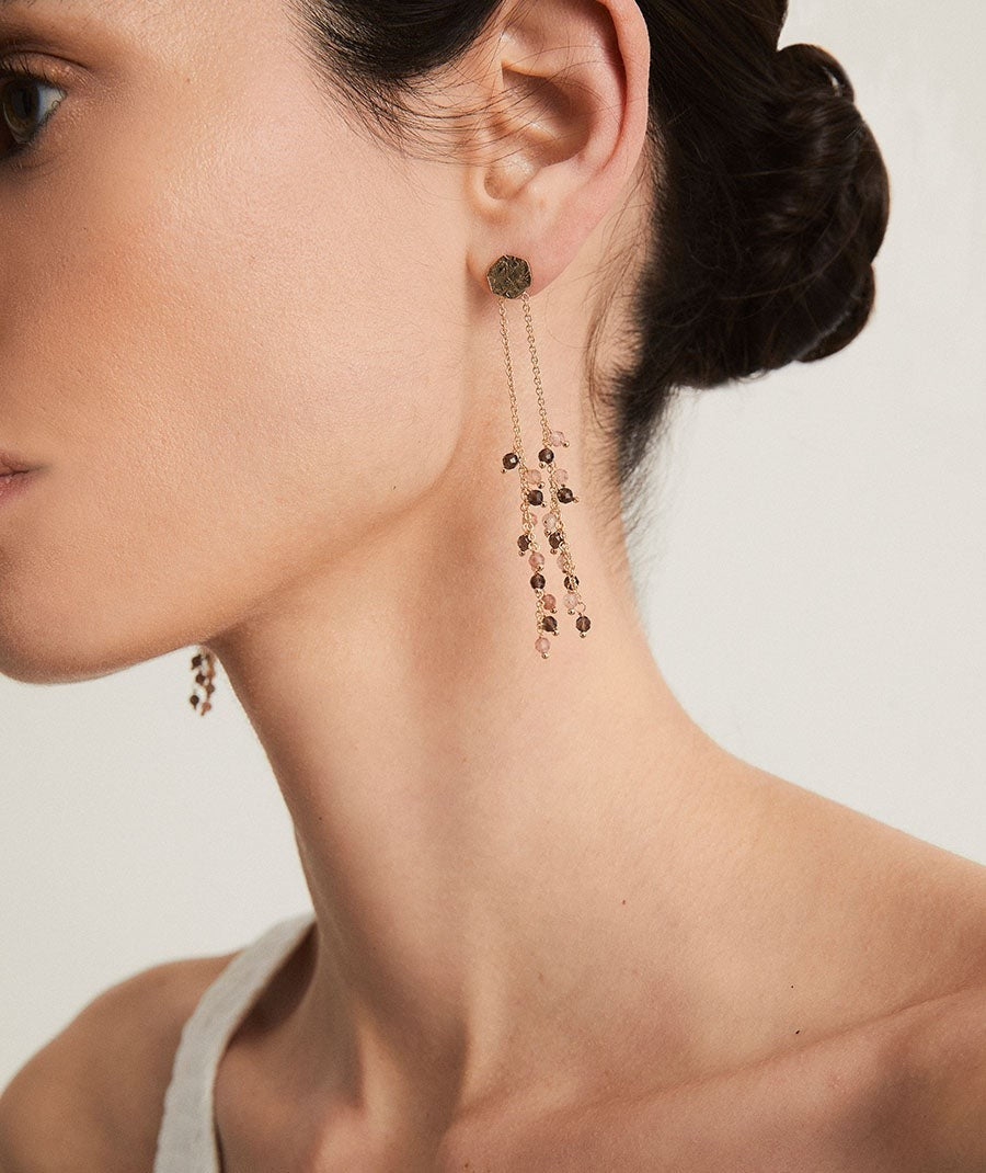 Pendientes Nahir colección Gaia chapado Oro 18 Kt largos piedras