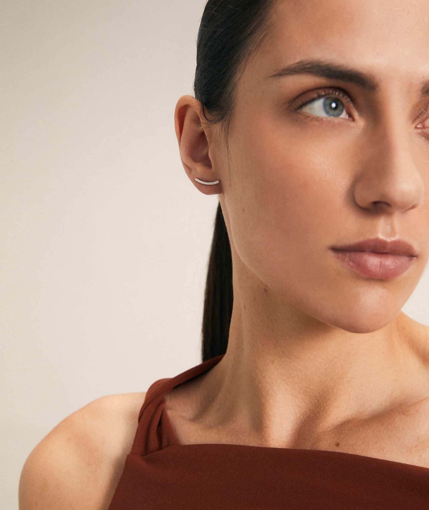 Pendientes colección Básicos Plata de Ley 925 circonitas