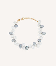 Pulsera Favaritx perlas gris blanca                               