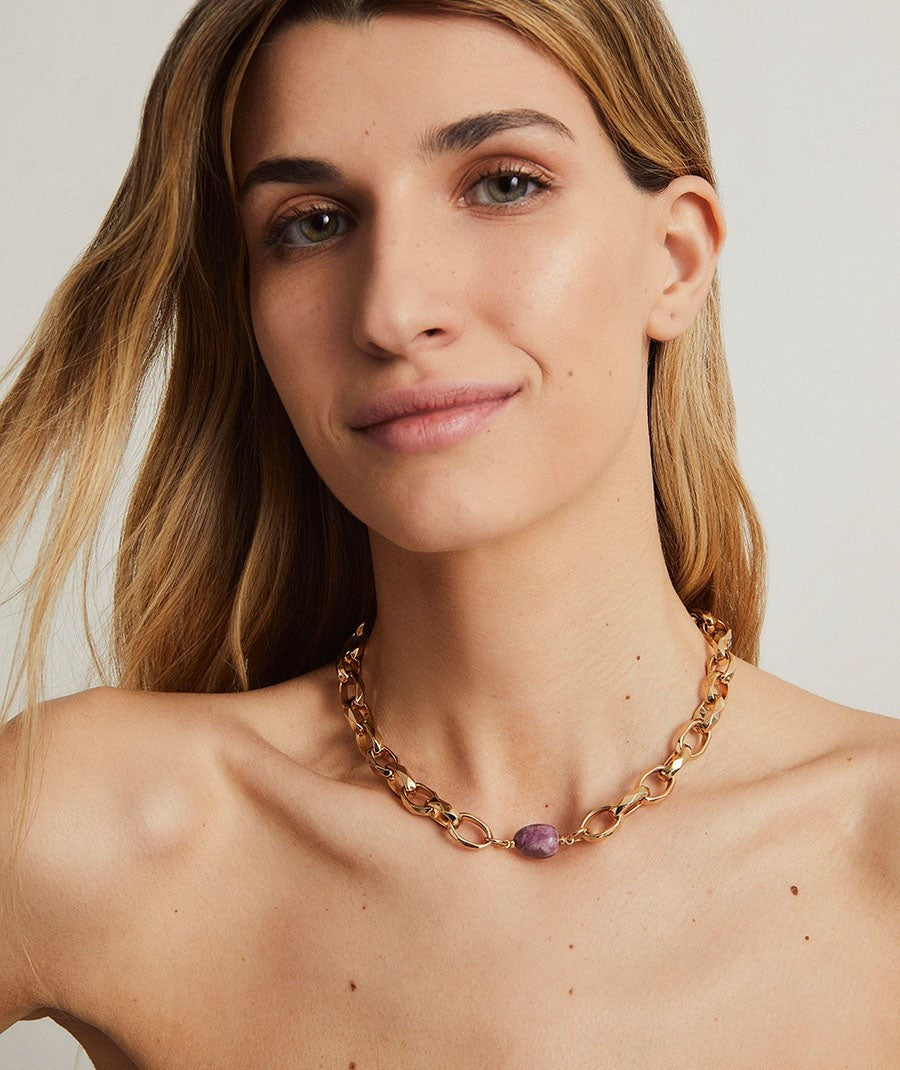Collar Ivette cadena piedra natural morada