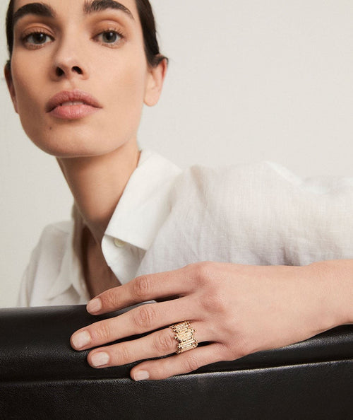 Ring Redosa collection Esenciales 18 Kt Gold Plated strips secundaria
