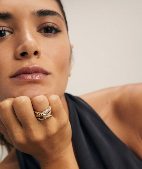 Anillo Luz tiras con circonitas secundaria