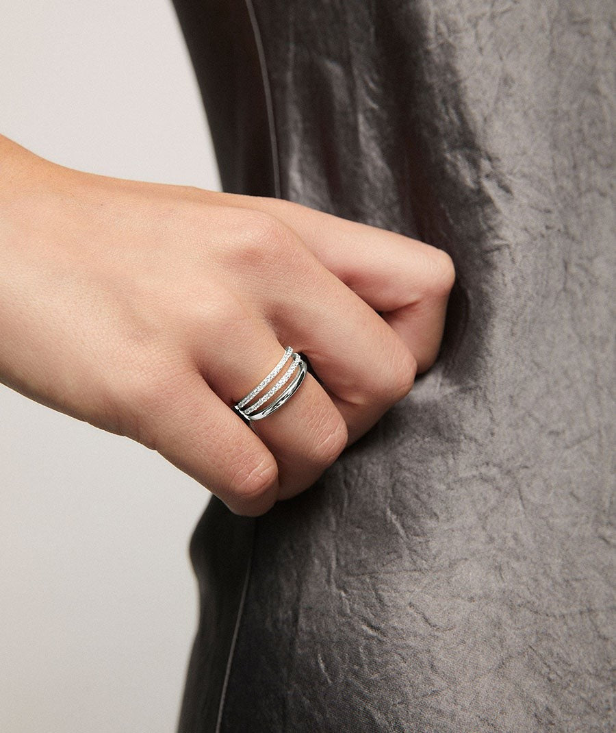 Anillo Gia con circonita