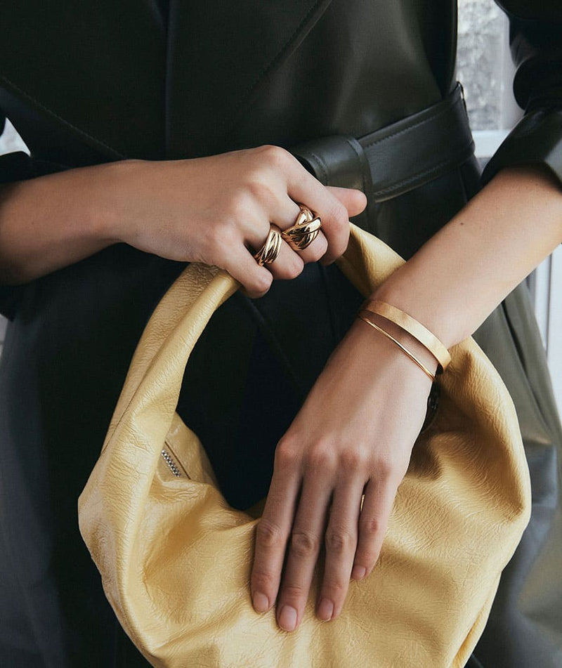 Anillo ancho brillo