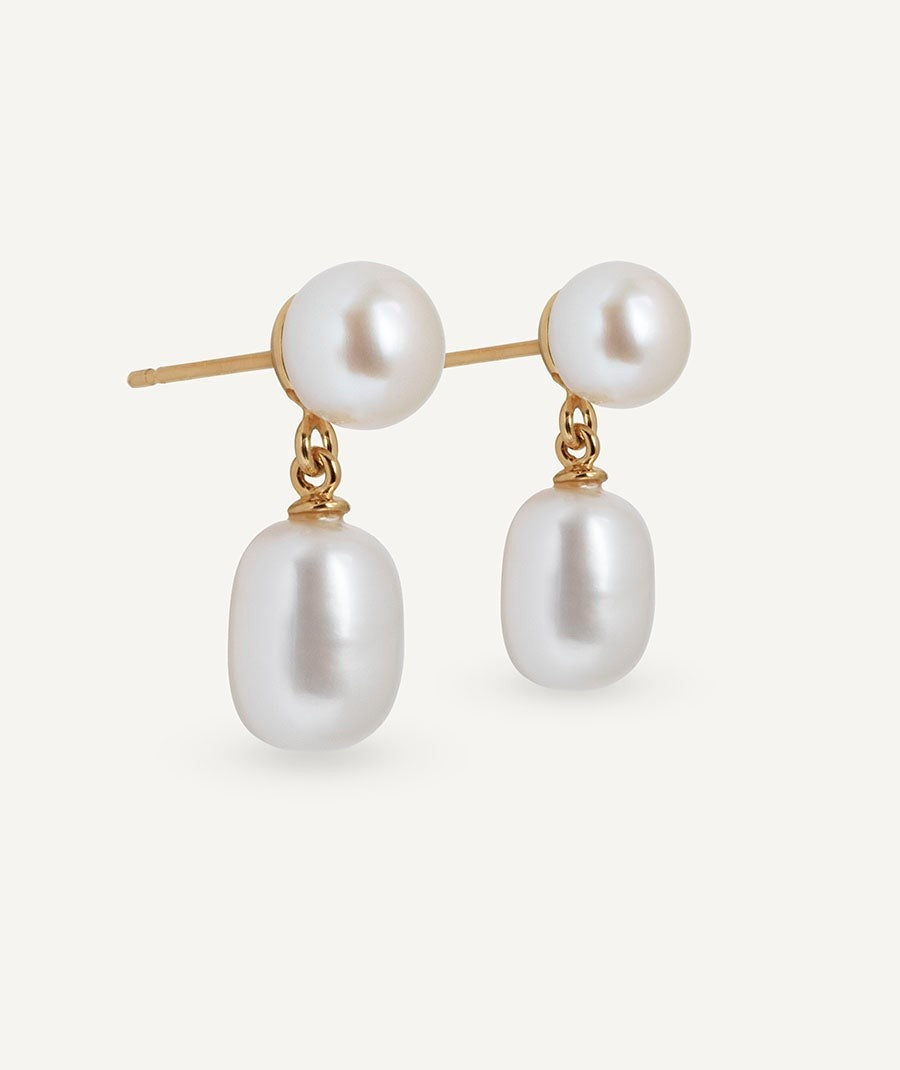 Pendientes largos Mila con perlas cultivadas blancas