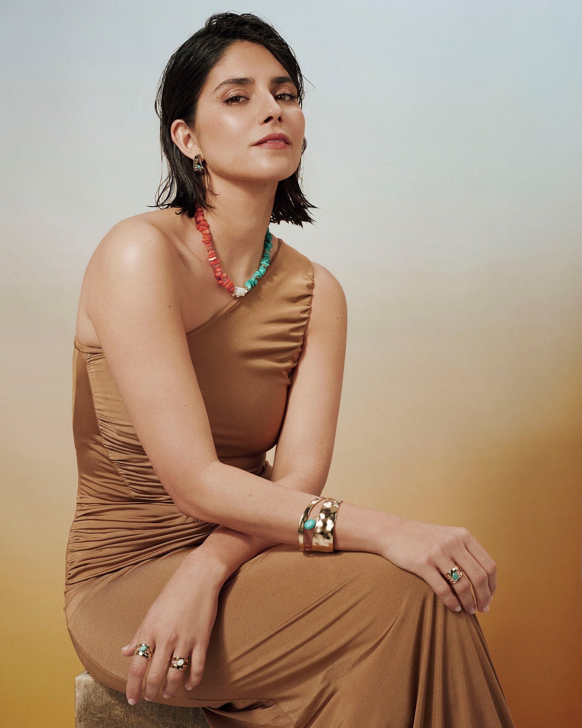 Anillo Reflexe con madreperla blanca