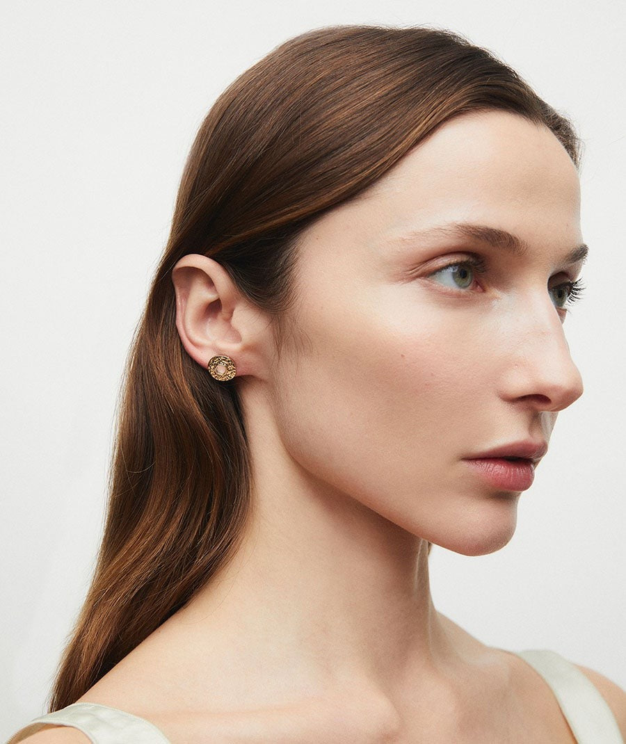 Pendientes botón círculo Gleam con madreperla blanca