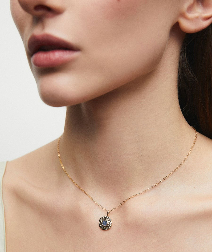 Colgante círculo Gleam con piedra natural Lapislázuli azul