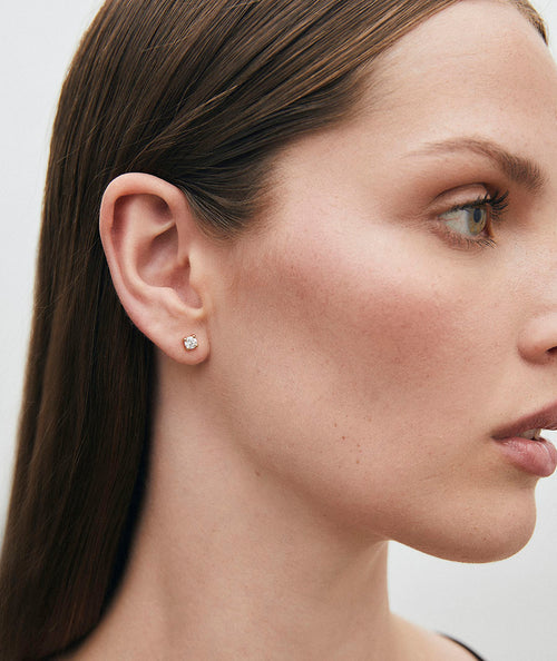 Earrings Solitaire in Gold with Diamonds secundaria