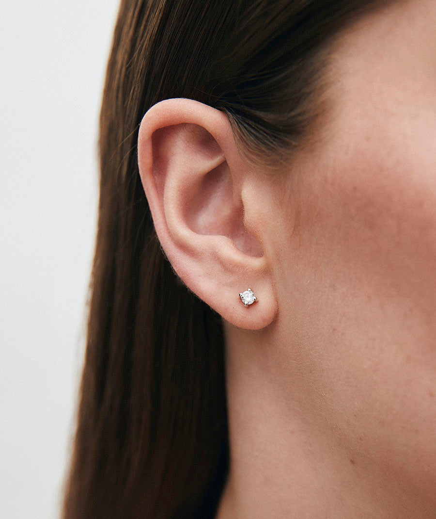 Earrings Solitaire in White Gold with Diamonds