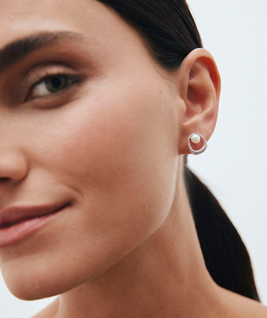 Earrings Pearl Stud with Ovals