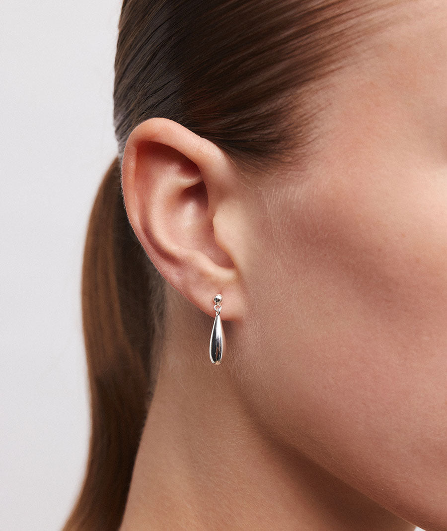 Earrings semi-long Enma