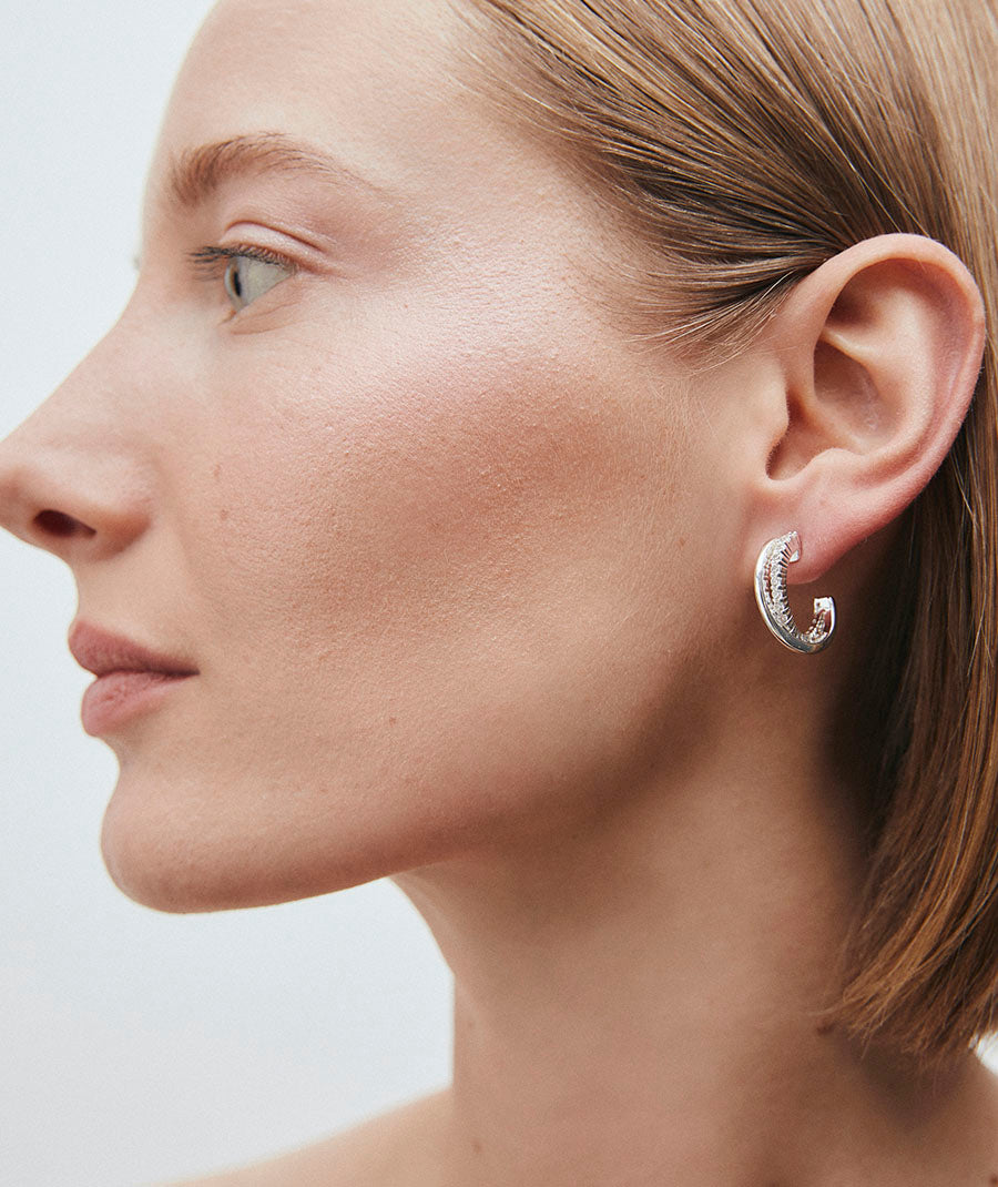 Earrings Interlaced Hoop 5 mm with Zirconia