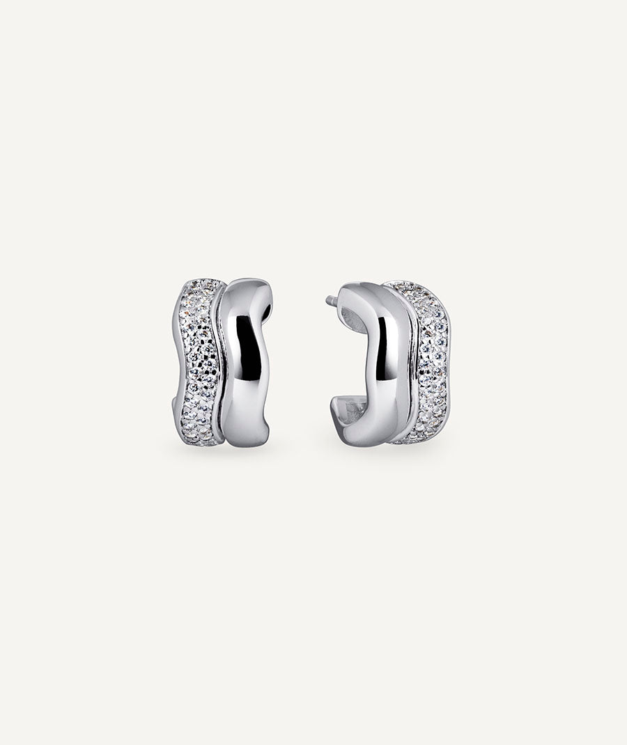 Wavy crescent earrings with zirconia