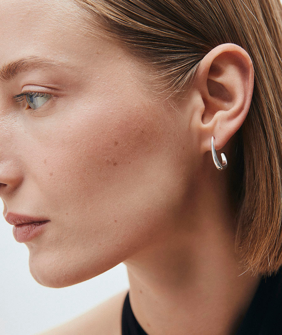 Smooth crescent earrings