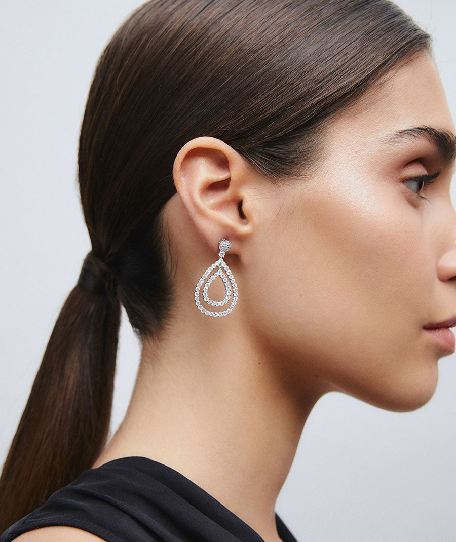 Pendientes semi largos Fiore con gotas de circonitas