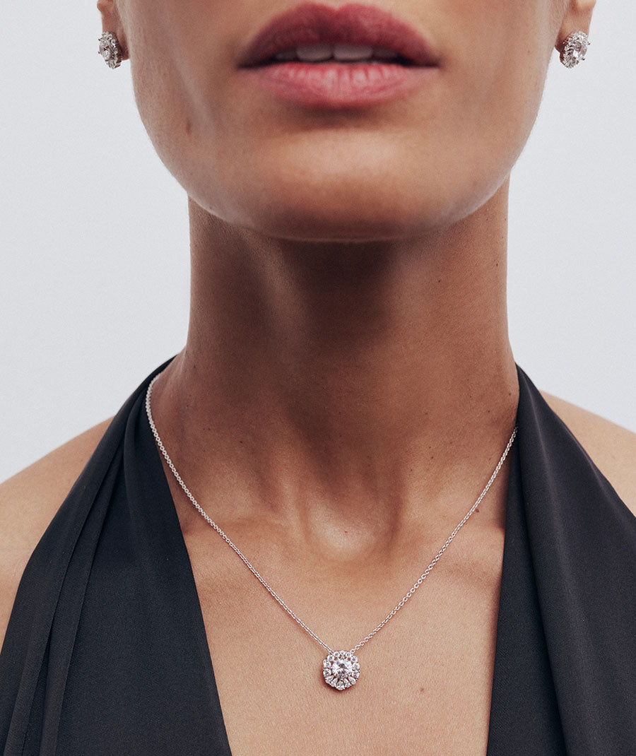 Pendant fine chain Orquídea with cubic zirconia