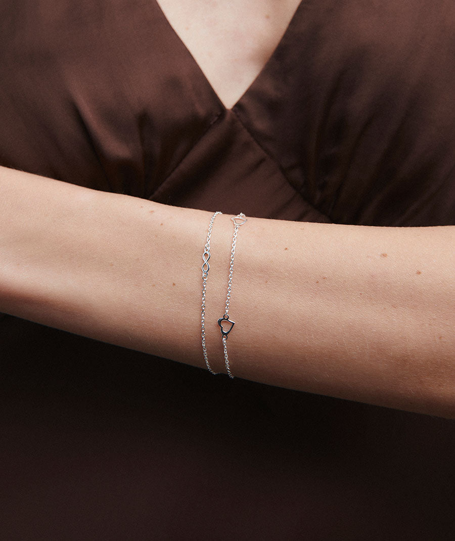 Pulsera fina Romance