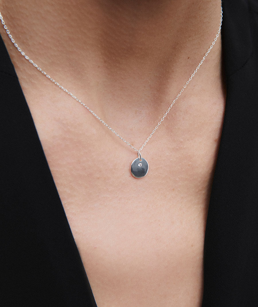 Colgante redondo Minuit con circonita