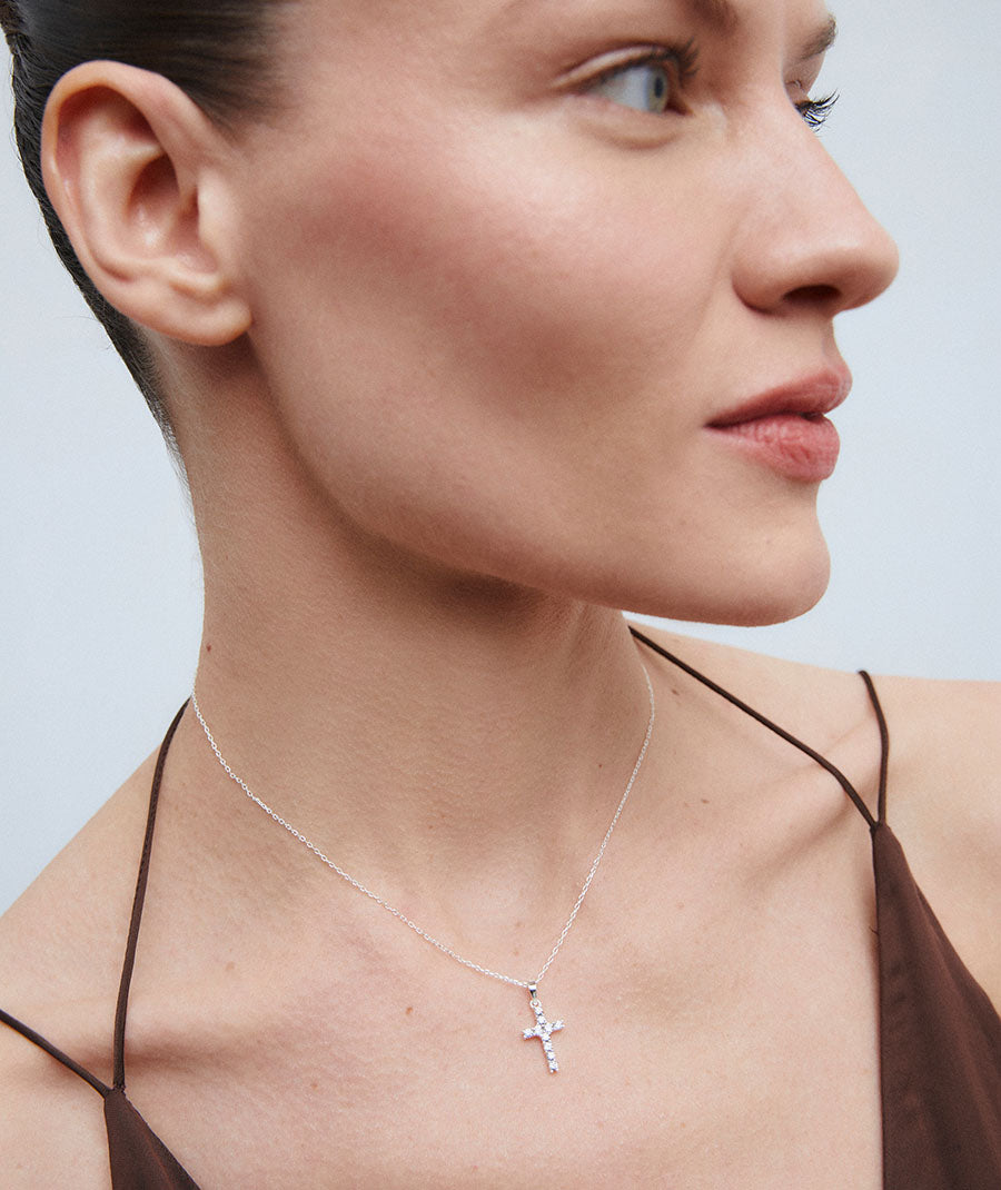 Colgante Cruz con circonitas