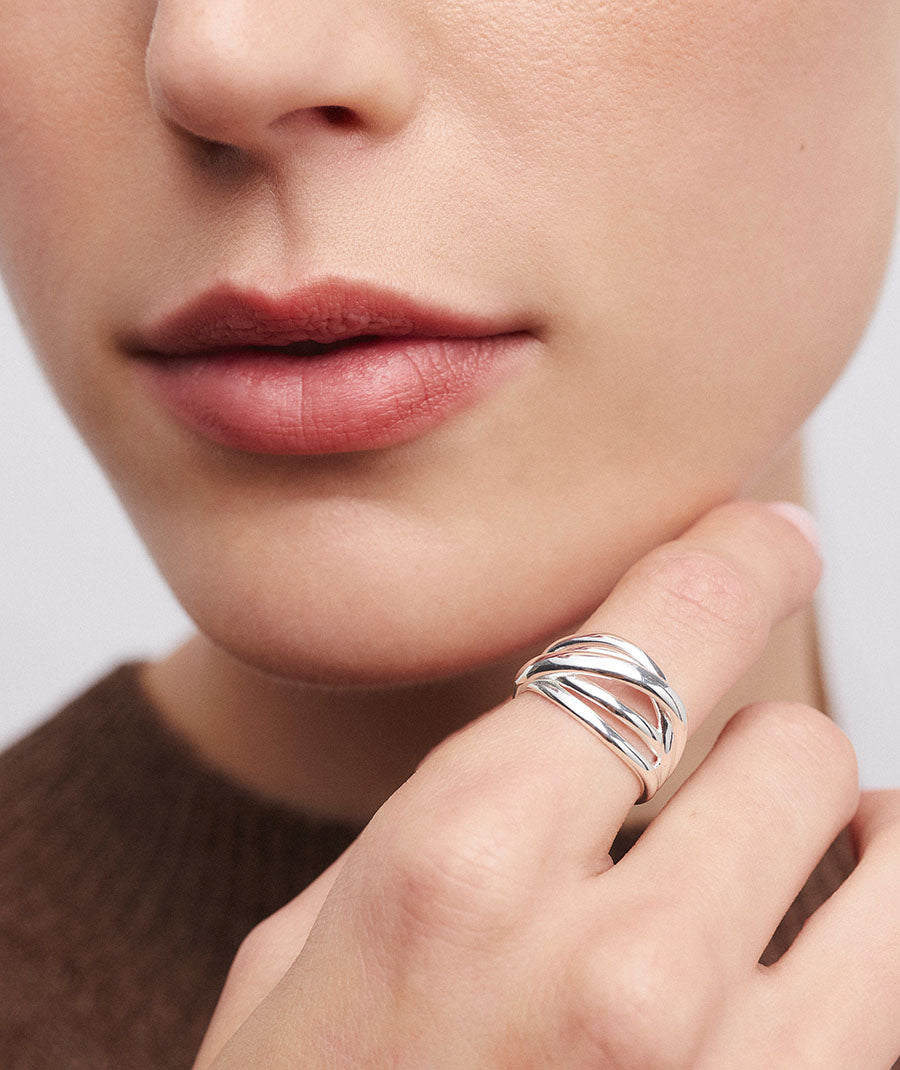 Anillo tiras Bow