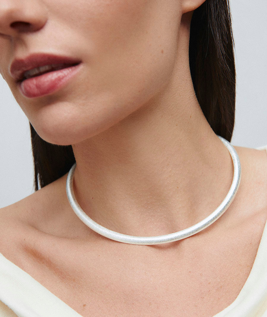 Choker rígido textura Arc