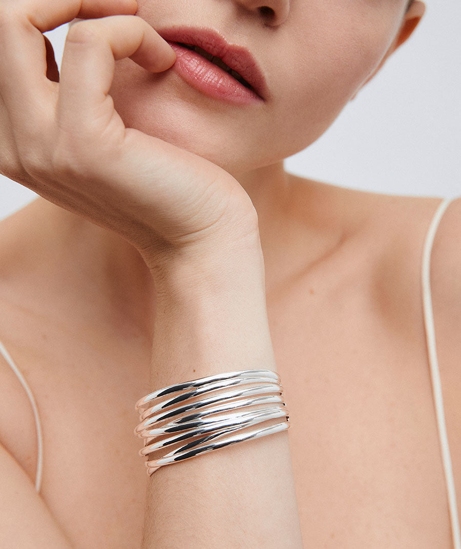 Brazalete rígido con tiras Siara