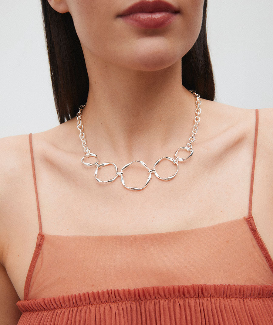 Necklace circles Saura