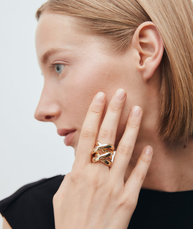 Anillo cuatro tiras ancho