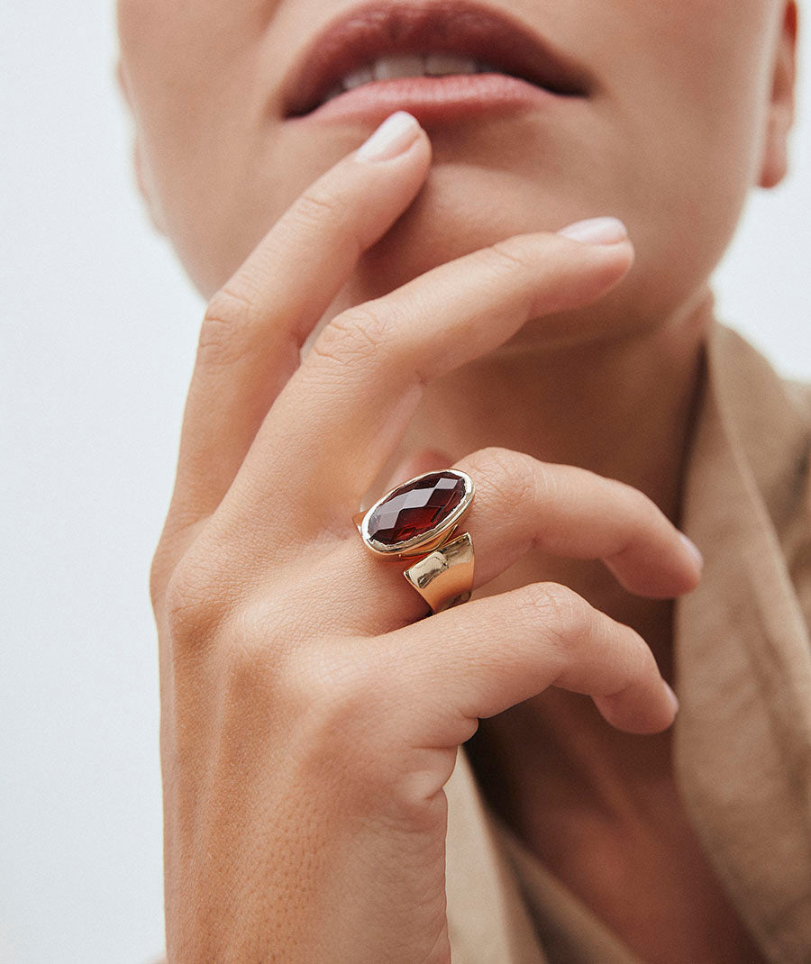 Wide Honey Ring with Brown Hydro