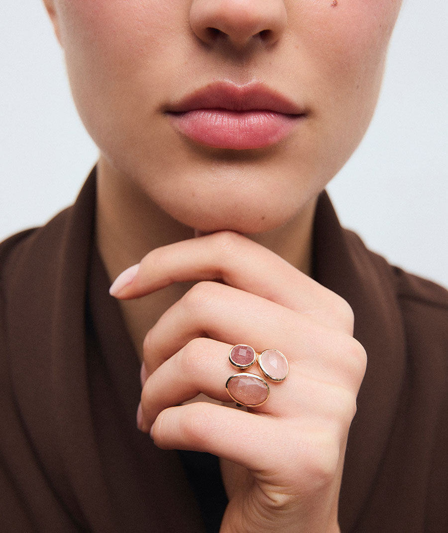 Anillo Peach con piedras naturales en tonos neutros
