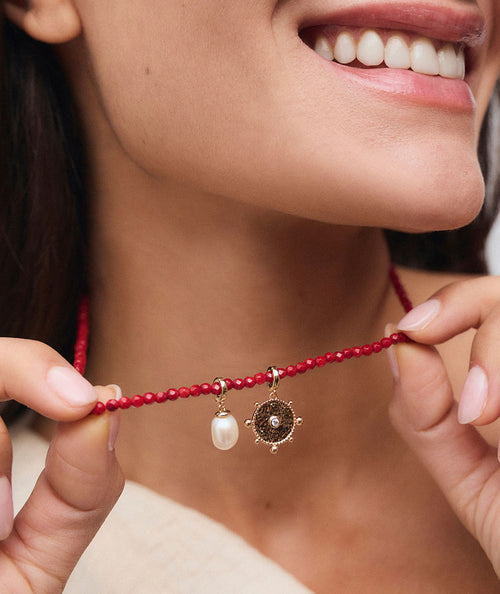 Charm Perlita with cultured pearl secundaria