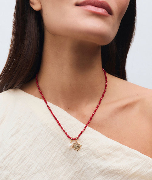 Necklace beads with red synthetic coral secundaria